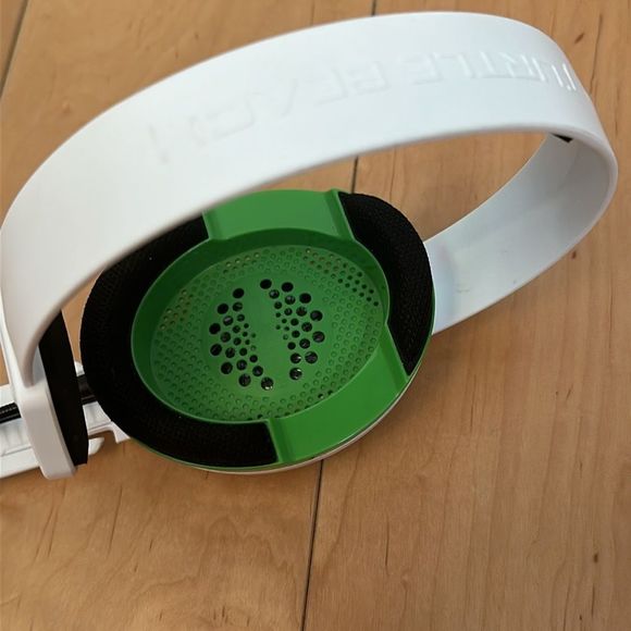 Gaming Headset, Turtle Beach Recon Chat - Glasses Friendly, PS4/Xbox One - Picture 4 of 8